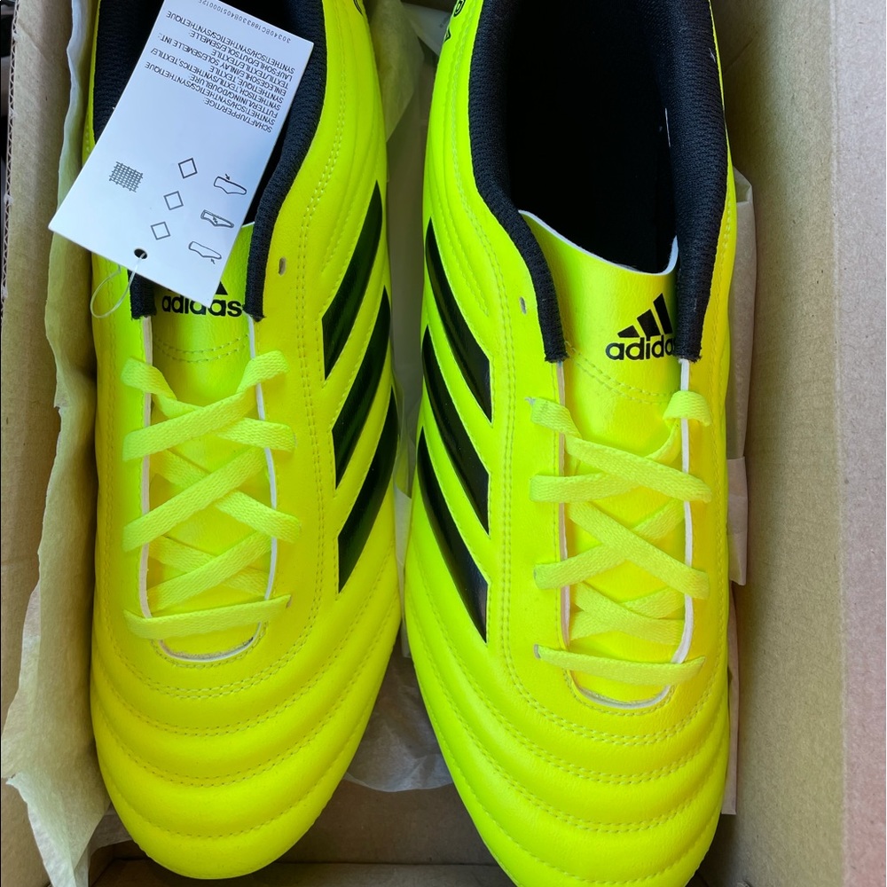 Copa soccer cleats size 10.5